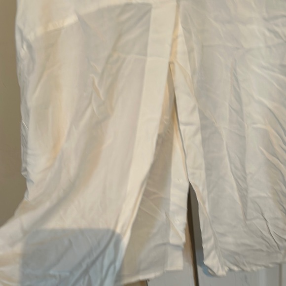 Forever 21 Ivory Collared Shirt - Picture 4 of 4